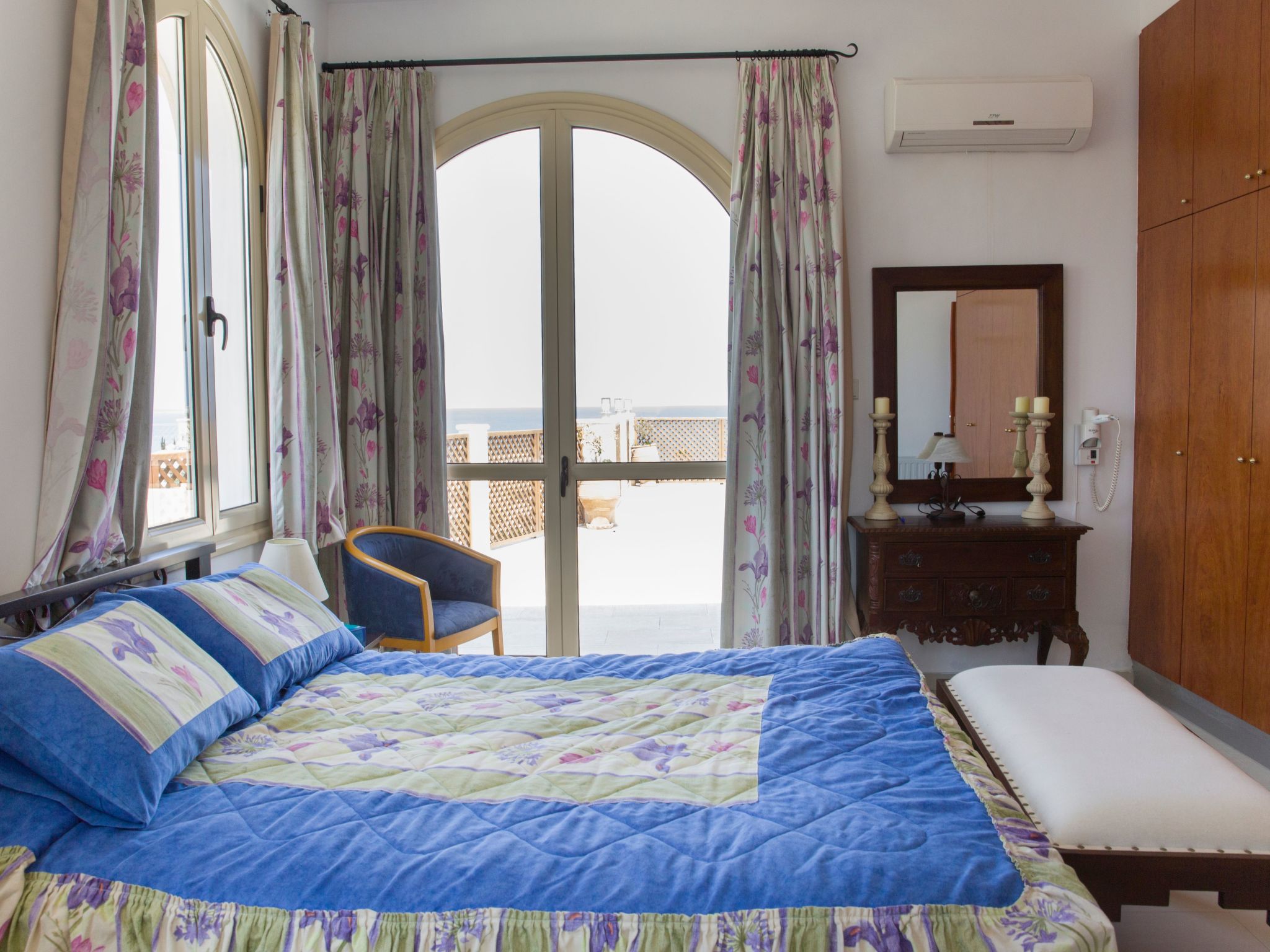 Mit Privatpool für 6 Personen ca. 170 m&sup2; in Poli Crysochous, Südzypern-Rep-Binnen