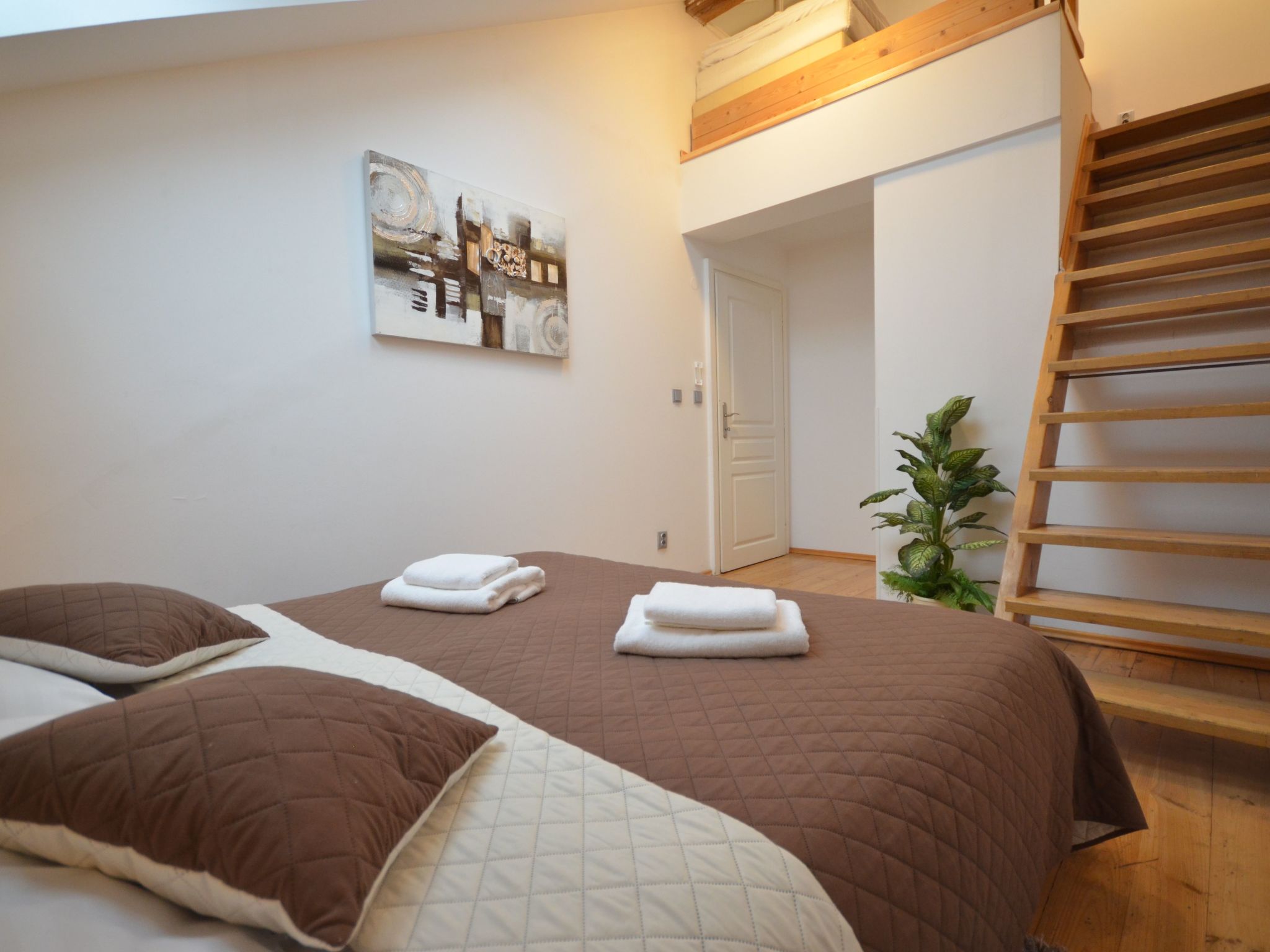 Wohnung "Attic Josefov" mit eigener Terrasse-Image-tags.info