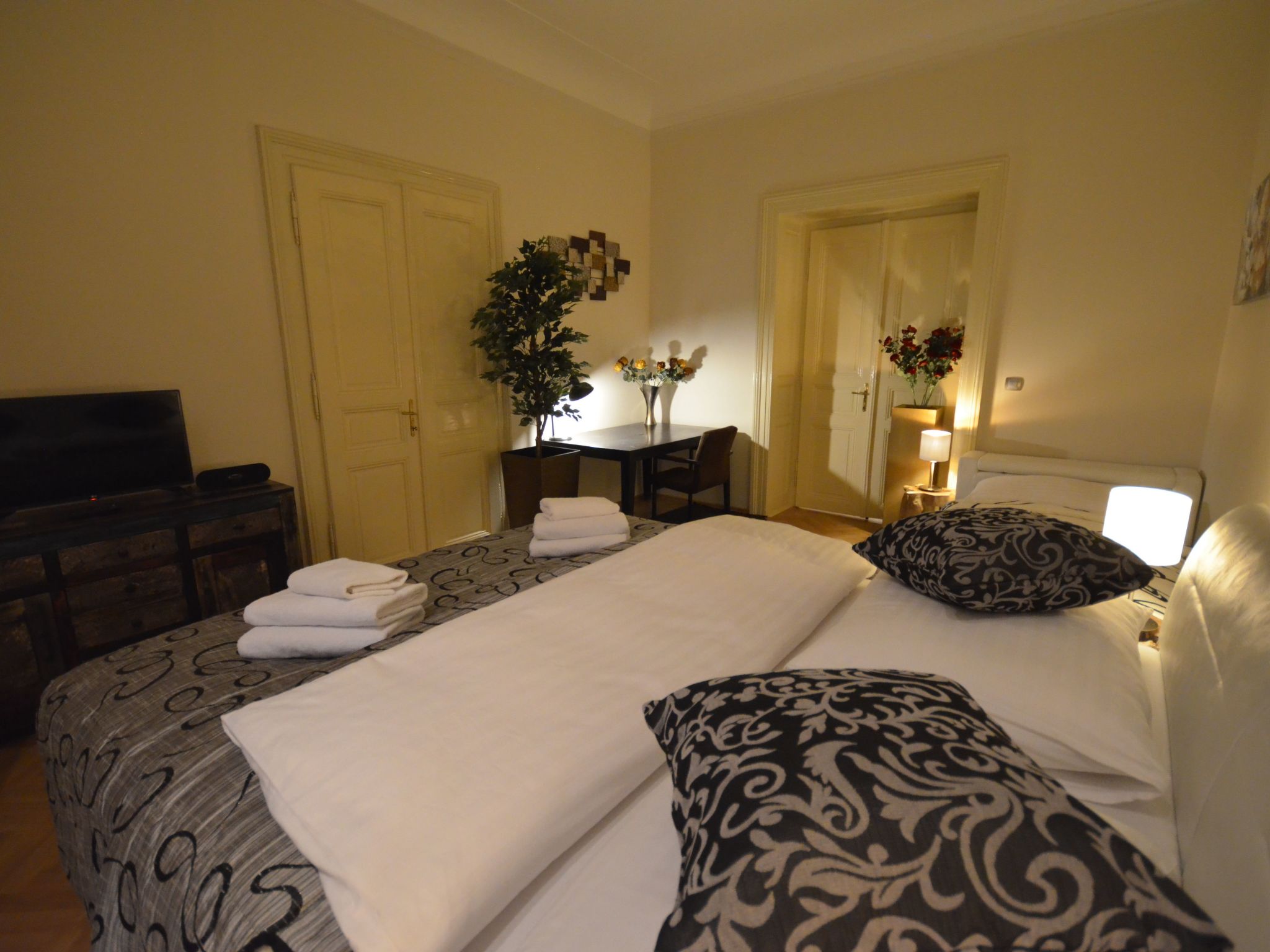 Wohnung mit eigenem Balkon-Image-tags.info