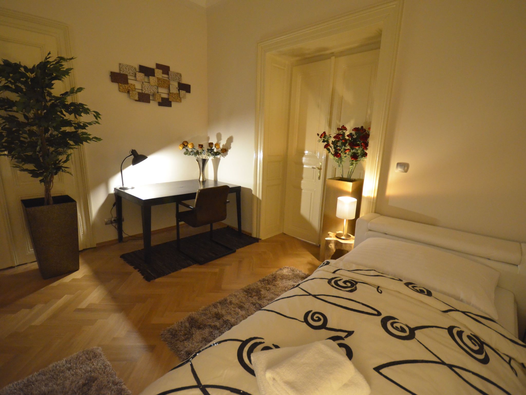 Wohnung mit eigenem Balkon-Image-tags.info