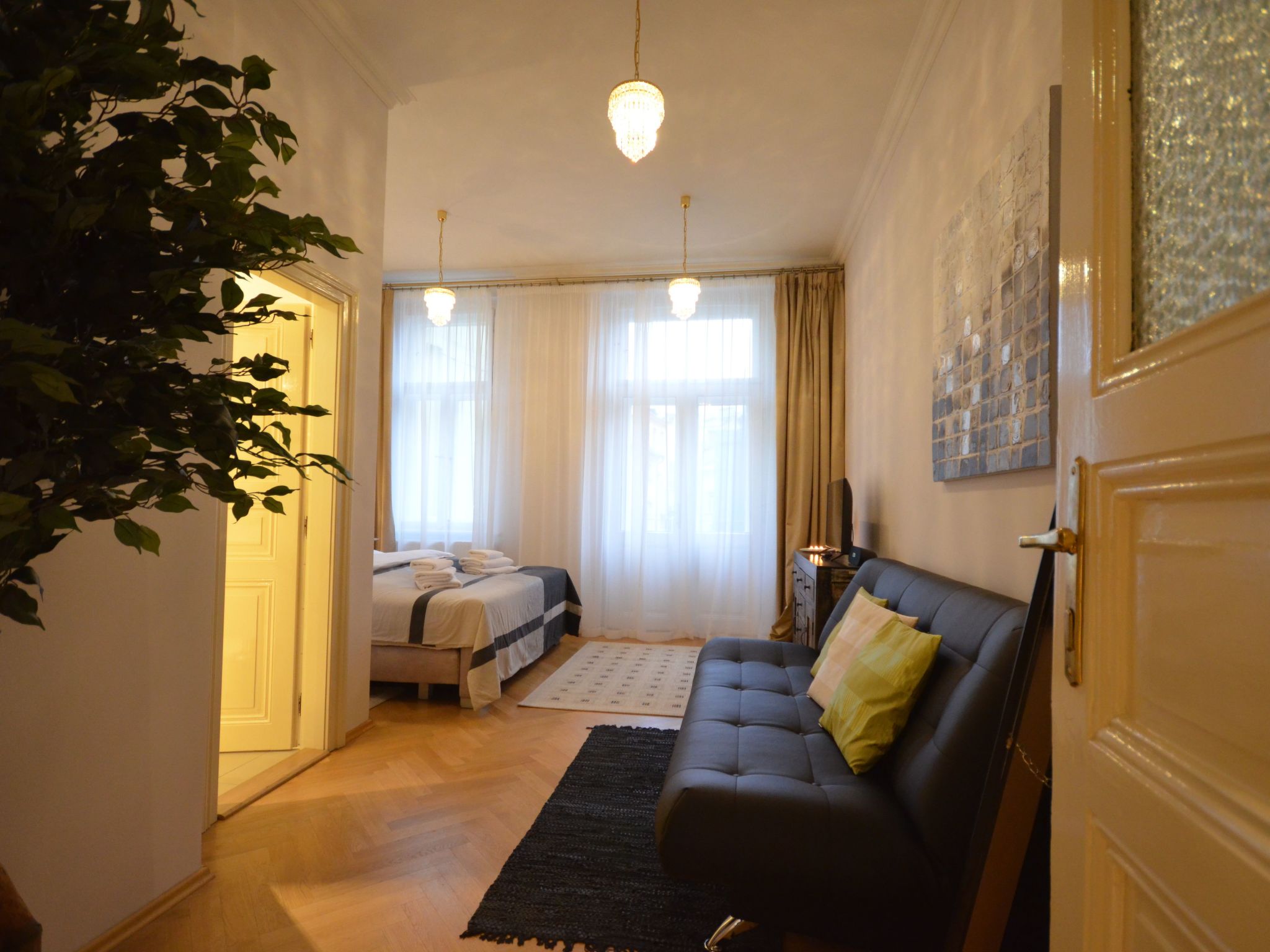 Wohnung mit eigenem Balkon-Image-tags.info