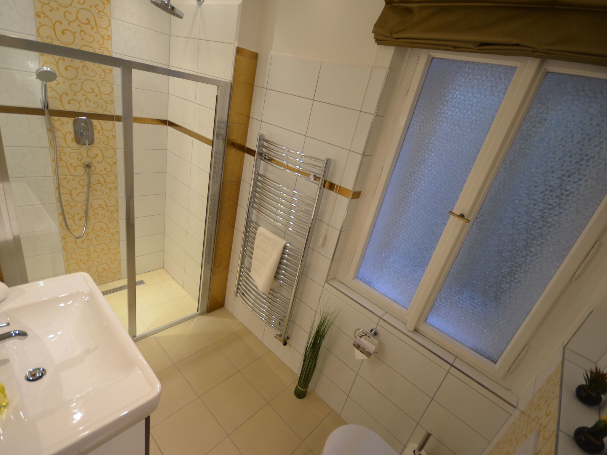 Wohnung mit eigenem Balkon-Image-tags.info