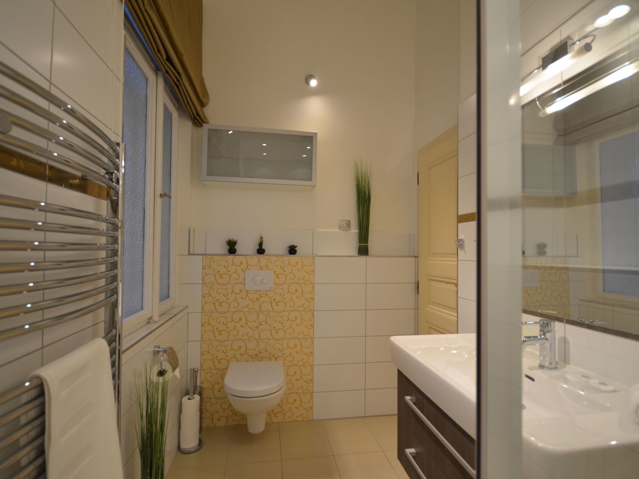 Wohnung mit eigenem Balkon-Image-tags.info