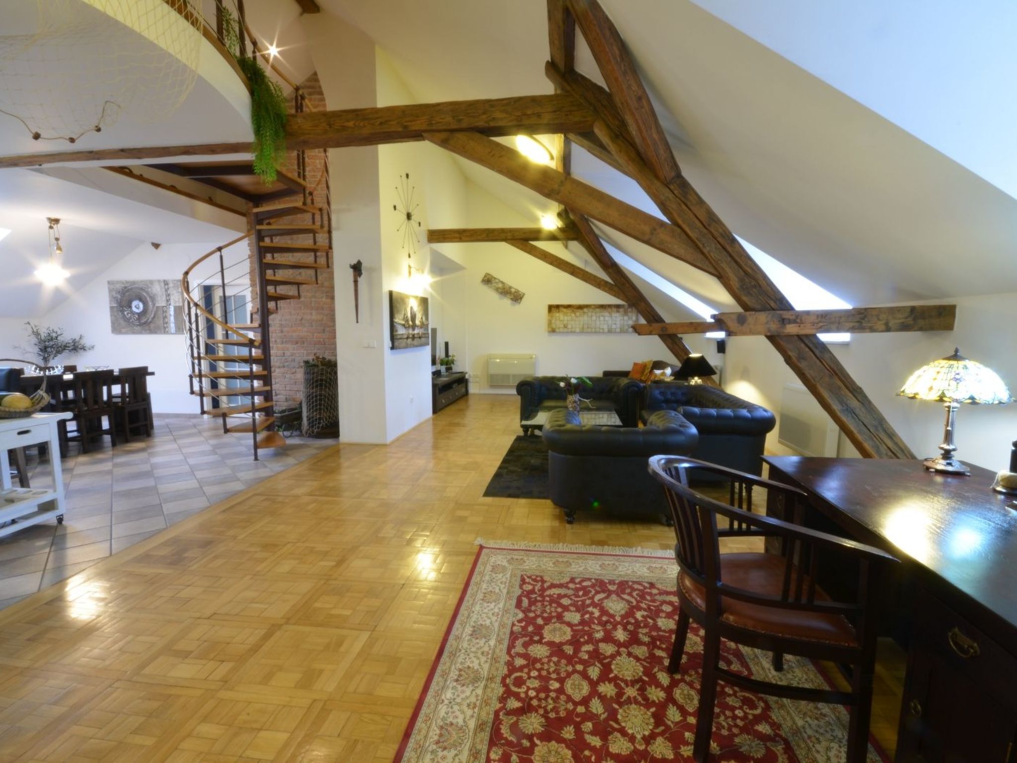 Apartment mit Waschmaschine und Geschirrspüler