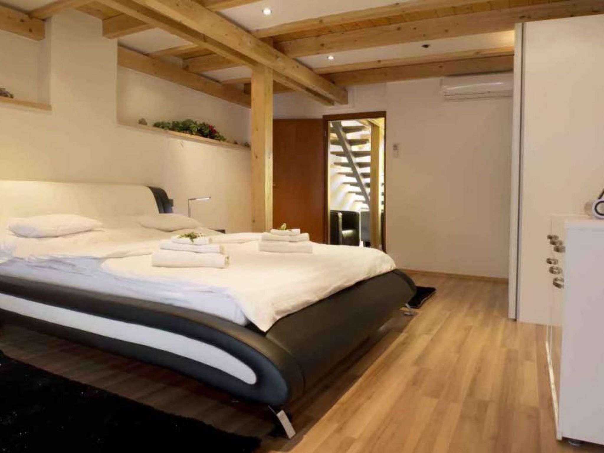 Wohnung mit Balkon-Image-tags.info