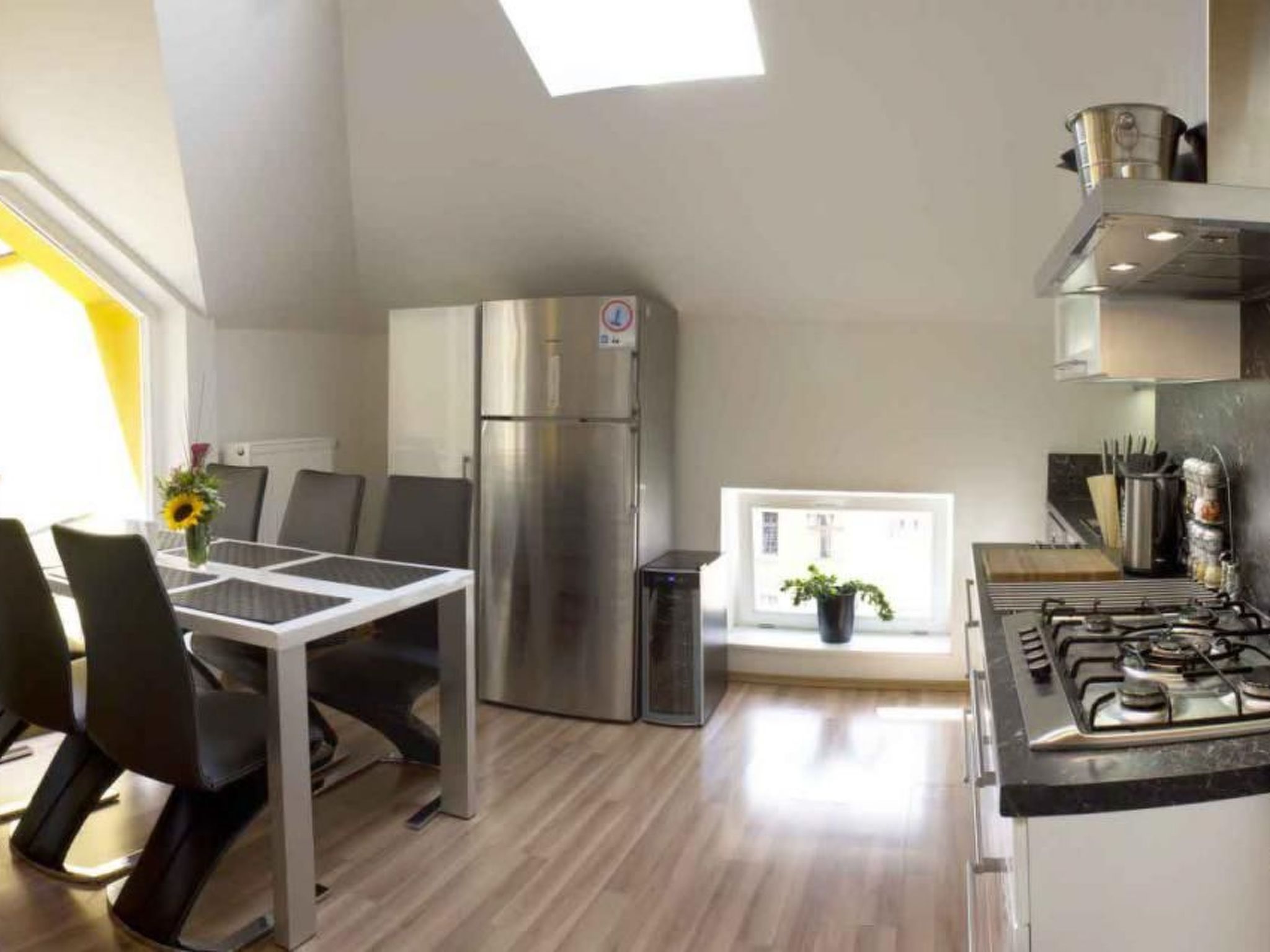 Wohnung mit Balkon-Image-tags.info