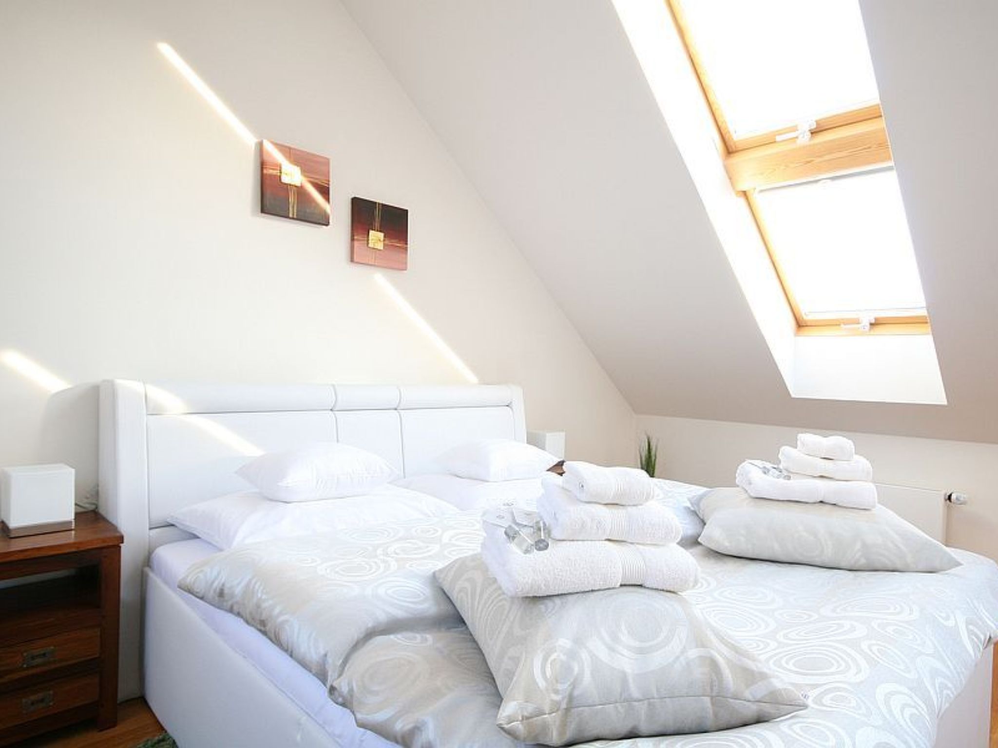 Luxuriöse Altbau-Dachgeschosswohnung in Prag