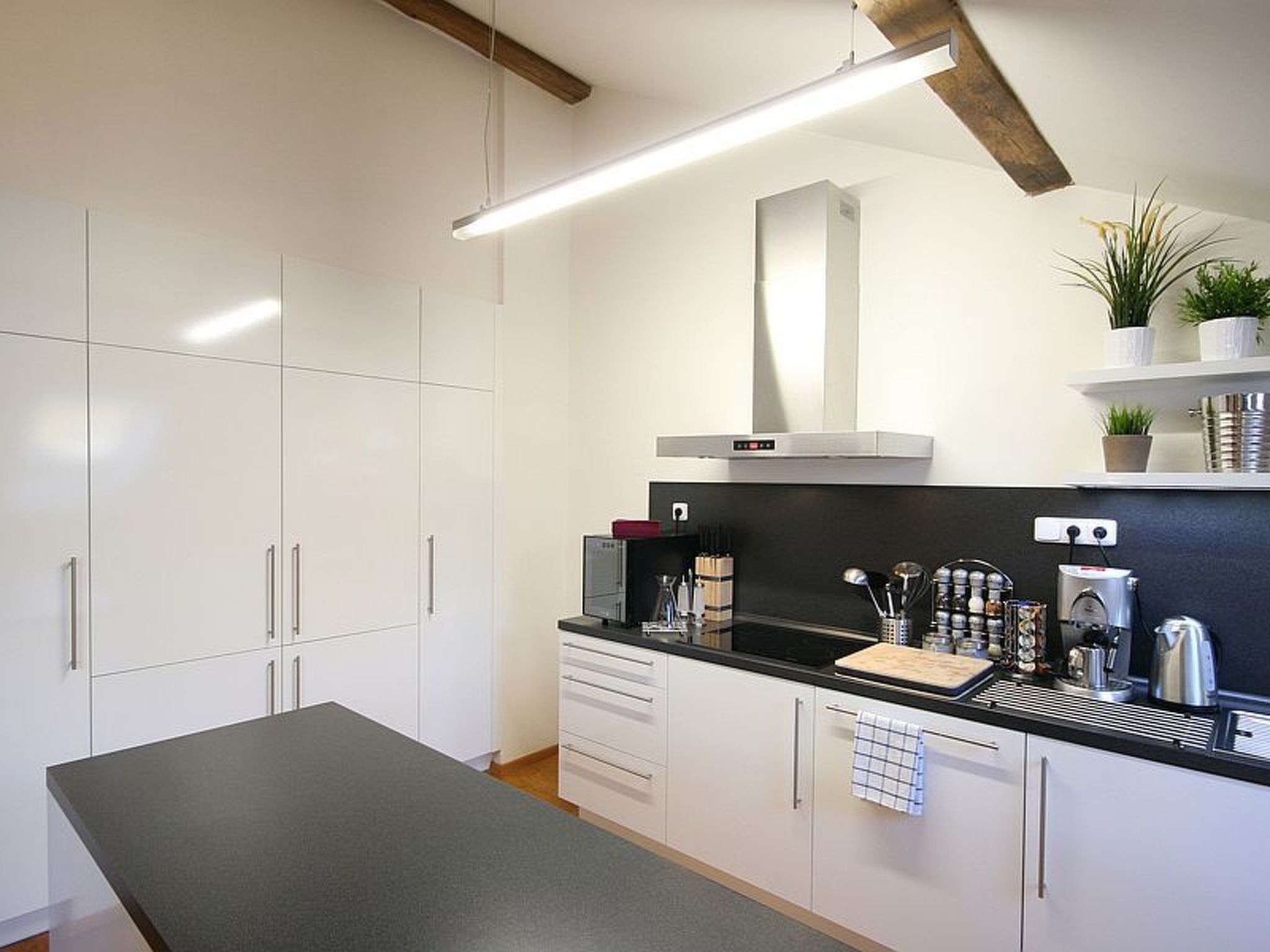 Luxuriöse Altbau-Dachgeschosswohnung in Prag-Image-tags.info