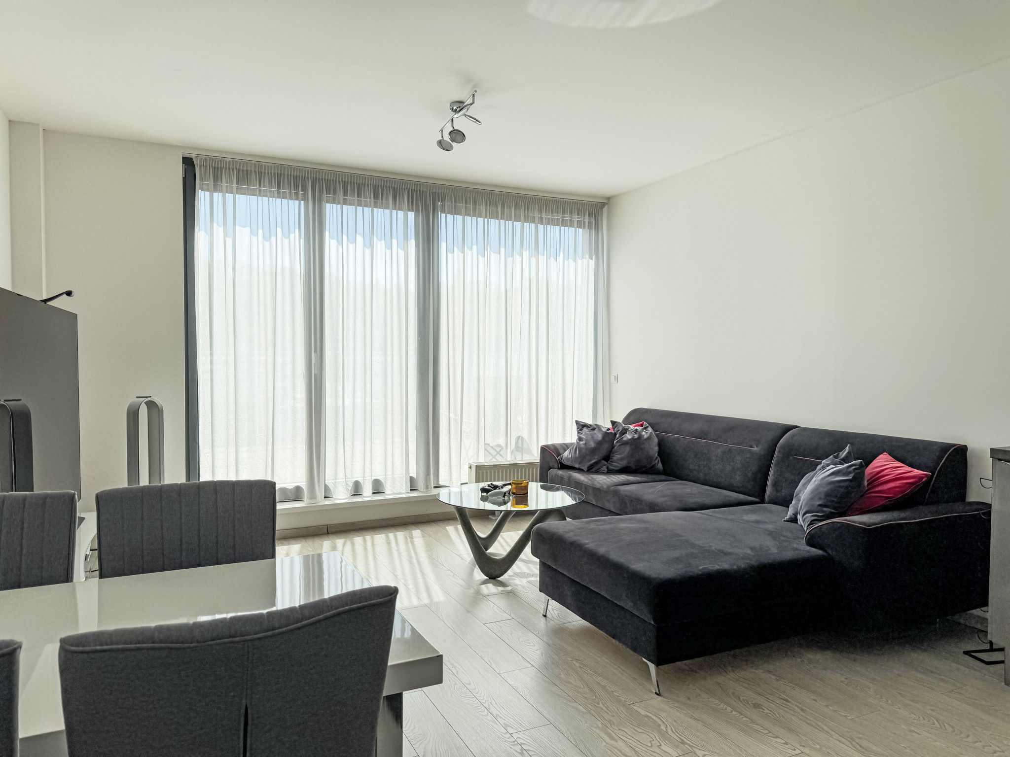 Elegant Two-Bedroom Apartment for 6 — Living Room (1 of 18)