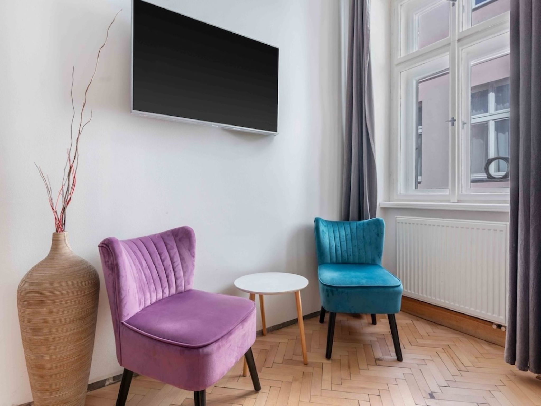Golden Stage Nook-Binnen