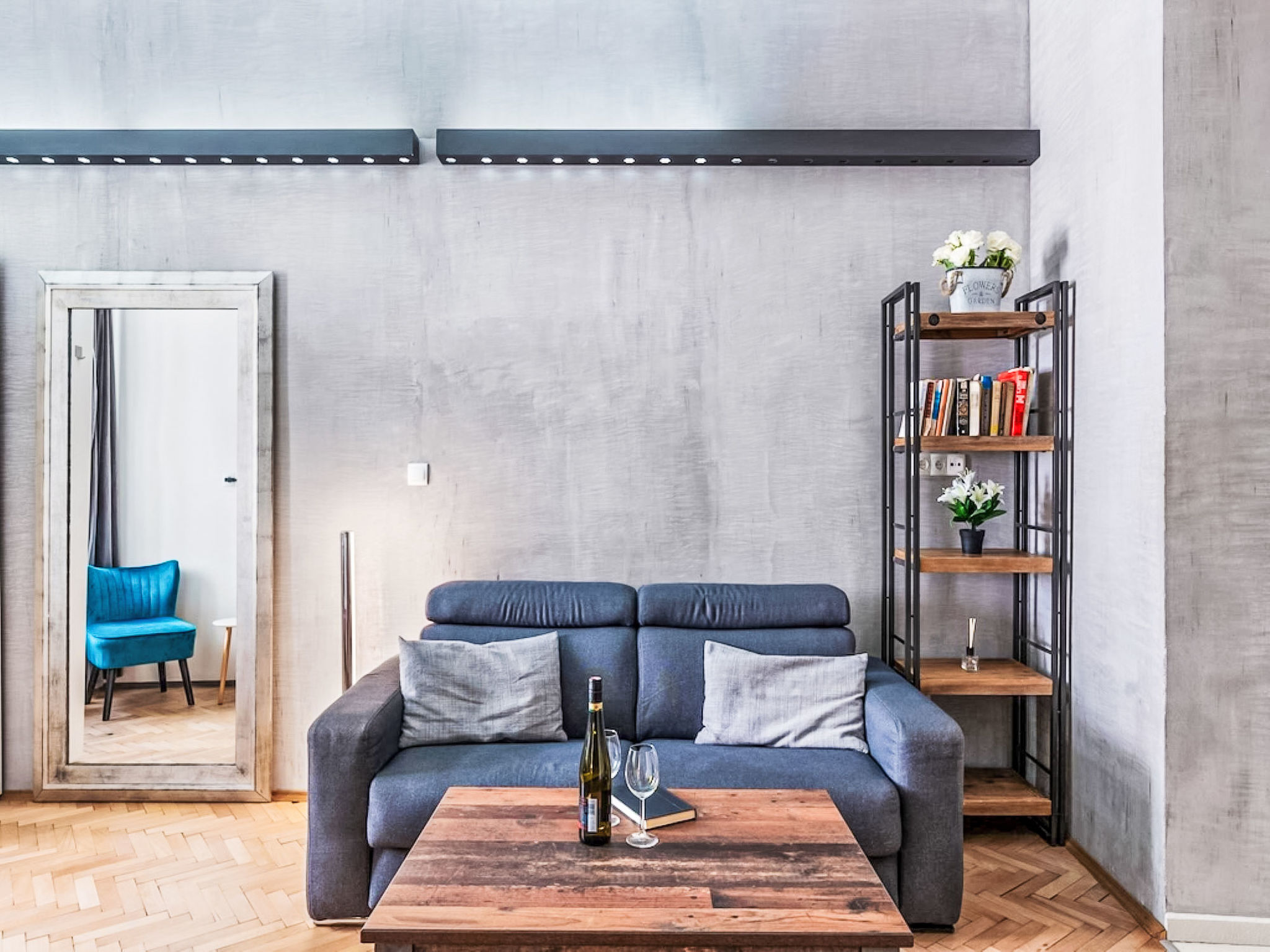 Golden Stage Nook-Binnen