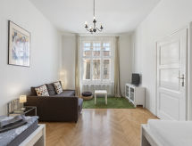 Historisch appartement in hartje Praag, 100m van Astronomische Klok - thumbnail 1
