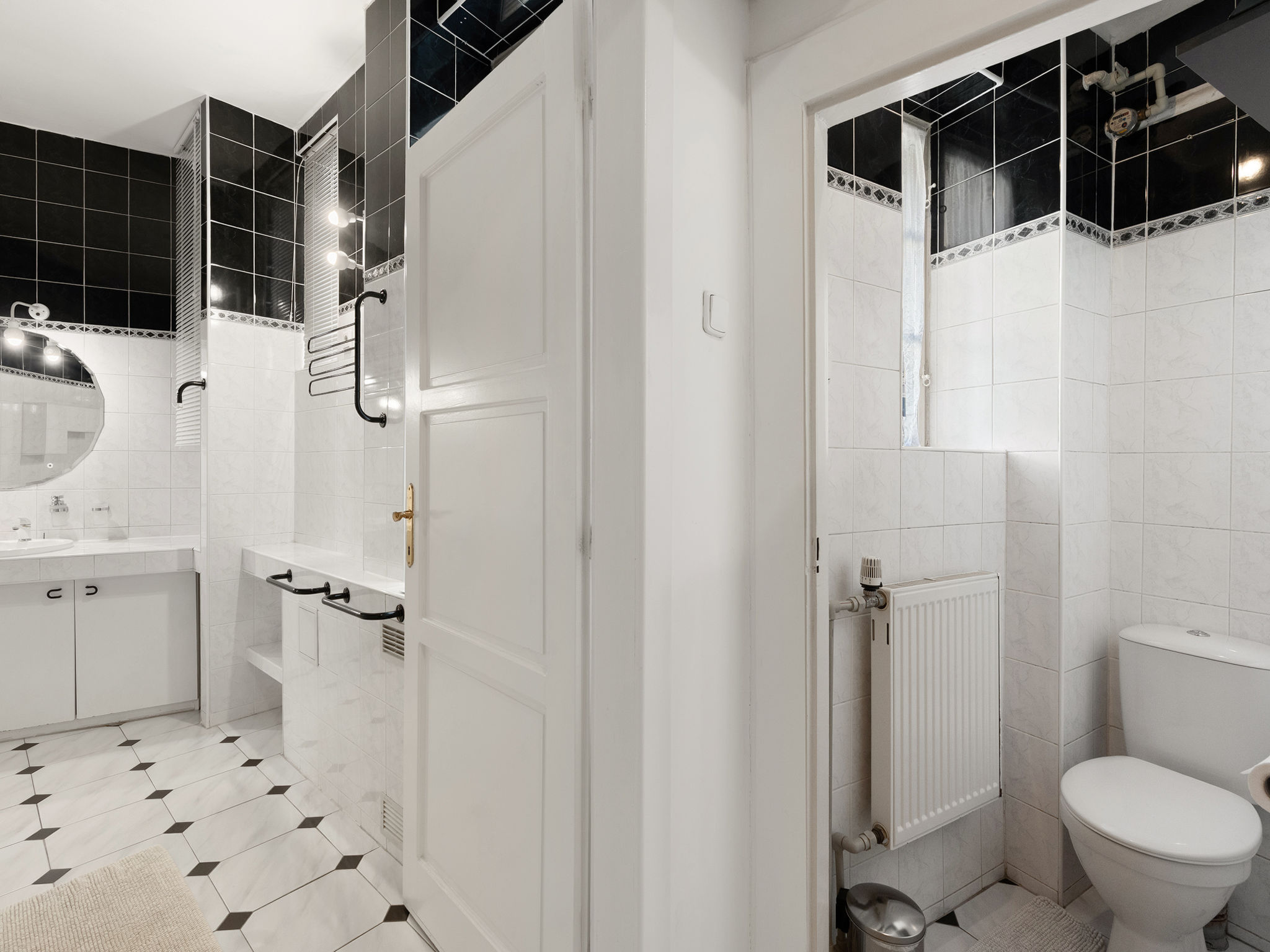 Old Town home-Binnen