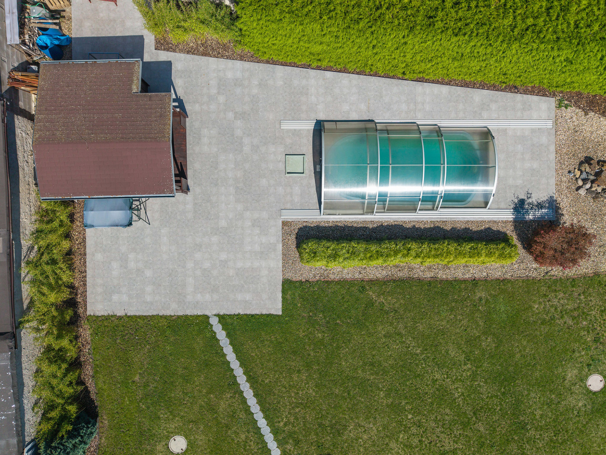 Pool & Garden Villa-Buiten