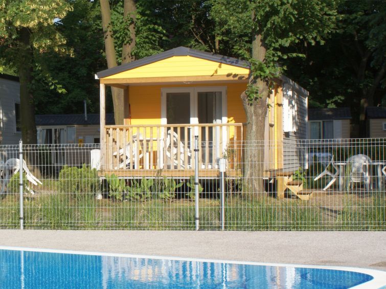Search and Stay destination Praha-Dolní Počernice, Hlavní město Praha - Czechia from AU$ 160. Sunset Terrace