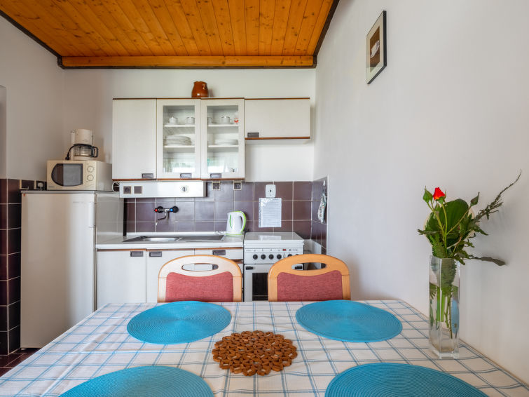 Search and Stay destination Rabyně, Středočeský kraj - Czechia from AU$ 118. Rabyně