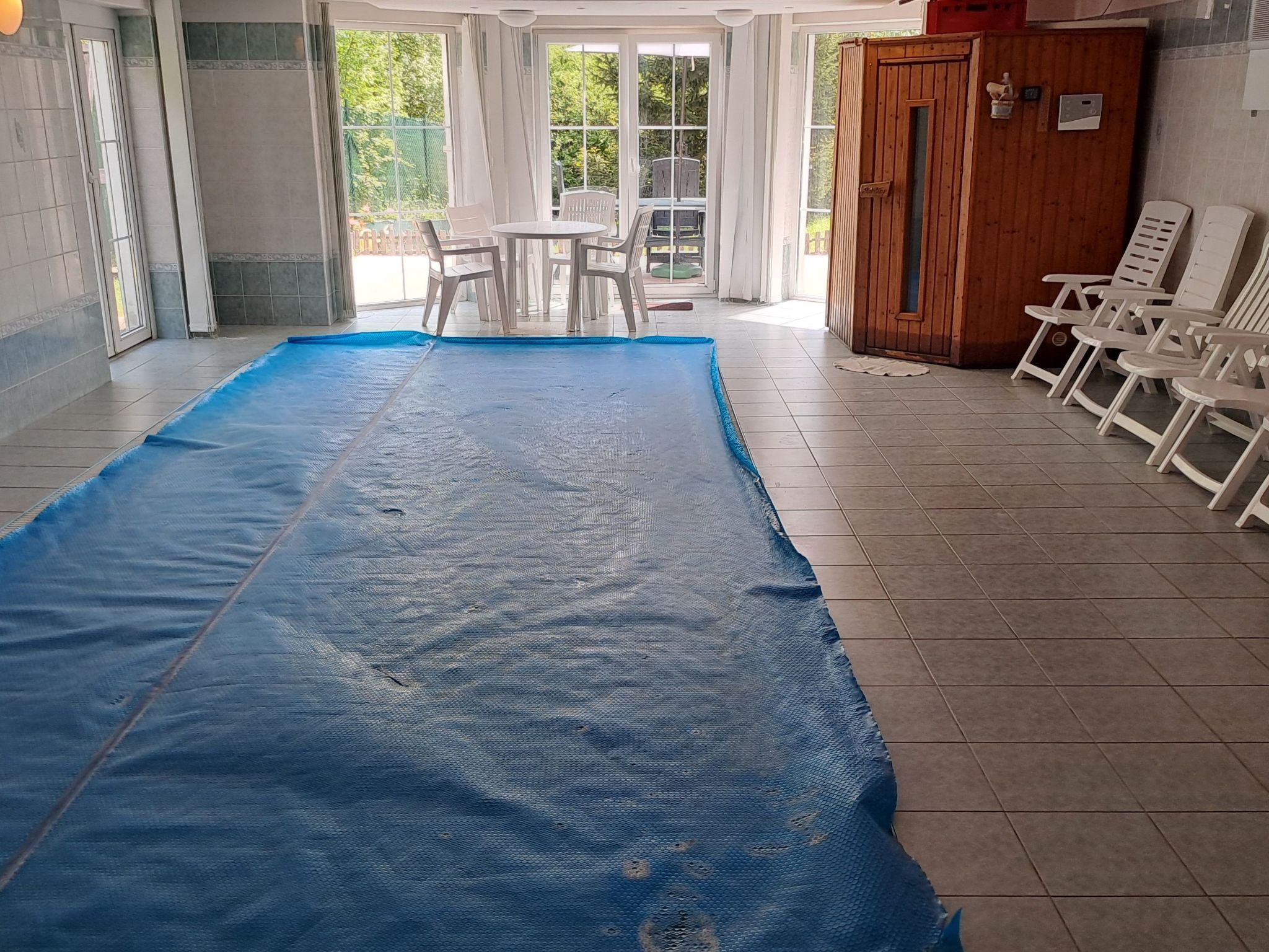 Komfortvilla in Prag, Hallenbad, Whirlpool, Sauna-Binnen