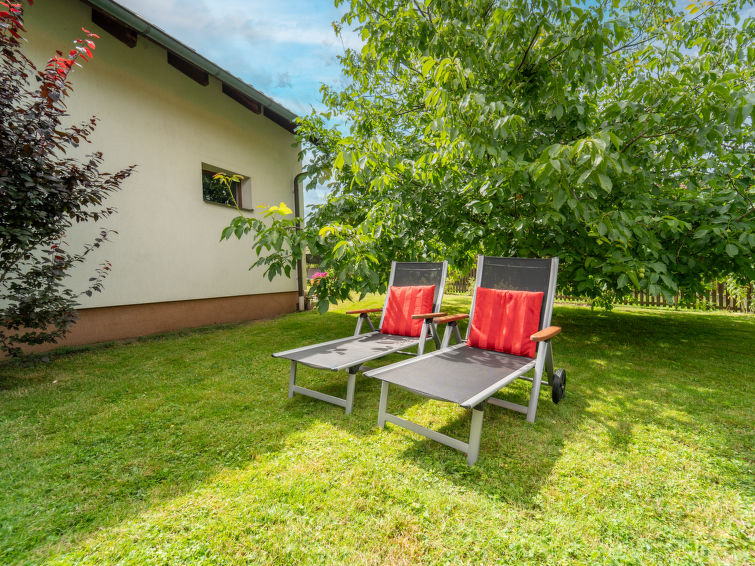 Search and Stay destination Černíny, Středočeský kraj - Czechia from AU$ 149. Hetlín