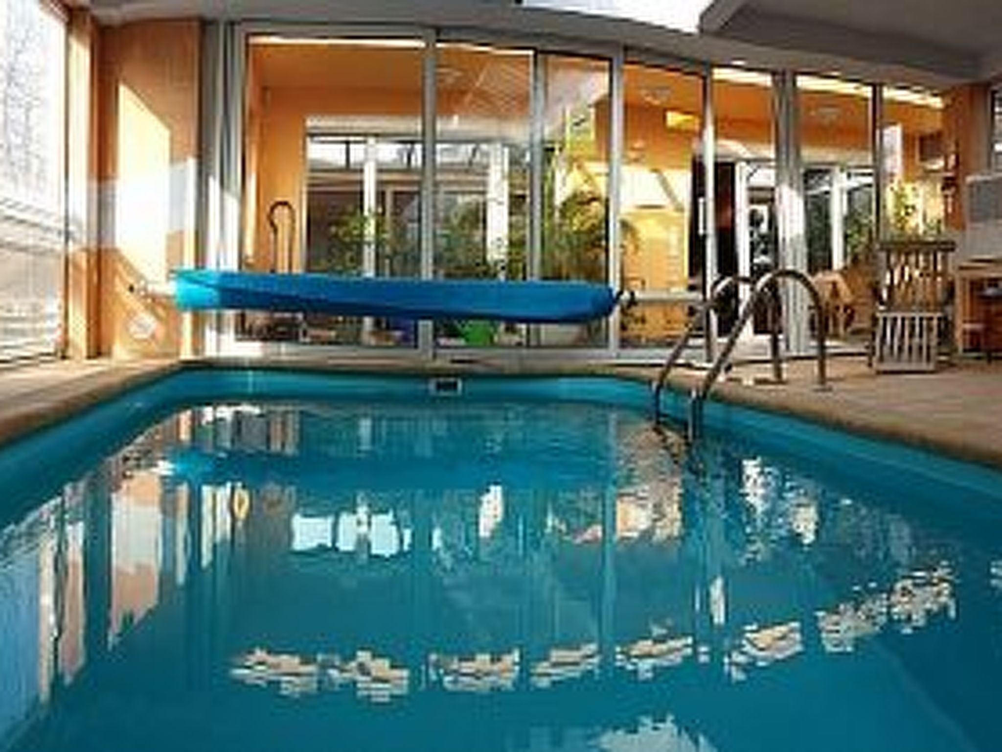 Pool-Wellness JOSKA-Binnen