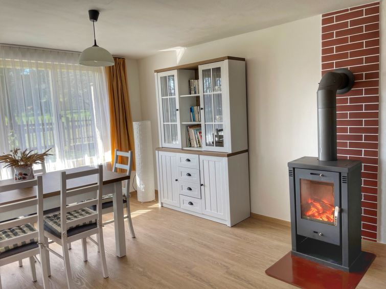 Search and Stay destination Branžež, Středočeský kraj - Czechia from AU$ 324. Jaruška