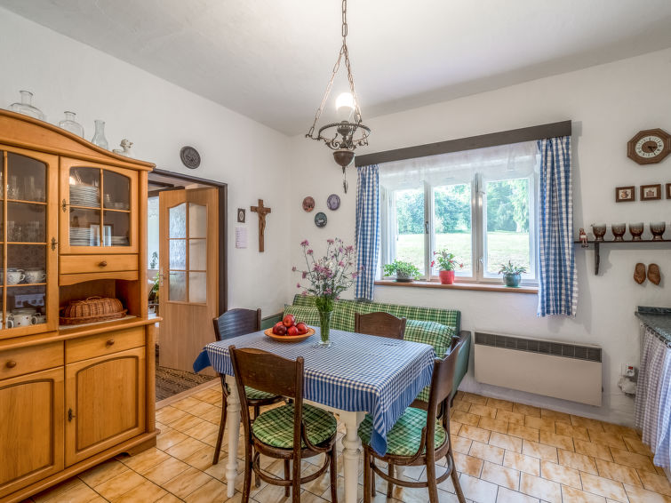 Search and Stay destination Bělá nad Radbuzou, Plzeňský kraj - Czechia from AU$ 122. Újezd Svatého Kříže
