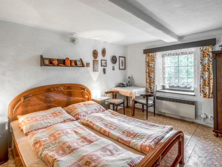 Search and Stay destination Bělá nad Radbuzou, Plzeňský kraj - Czechia from AU$ 122. Újezd Svatého Kříže