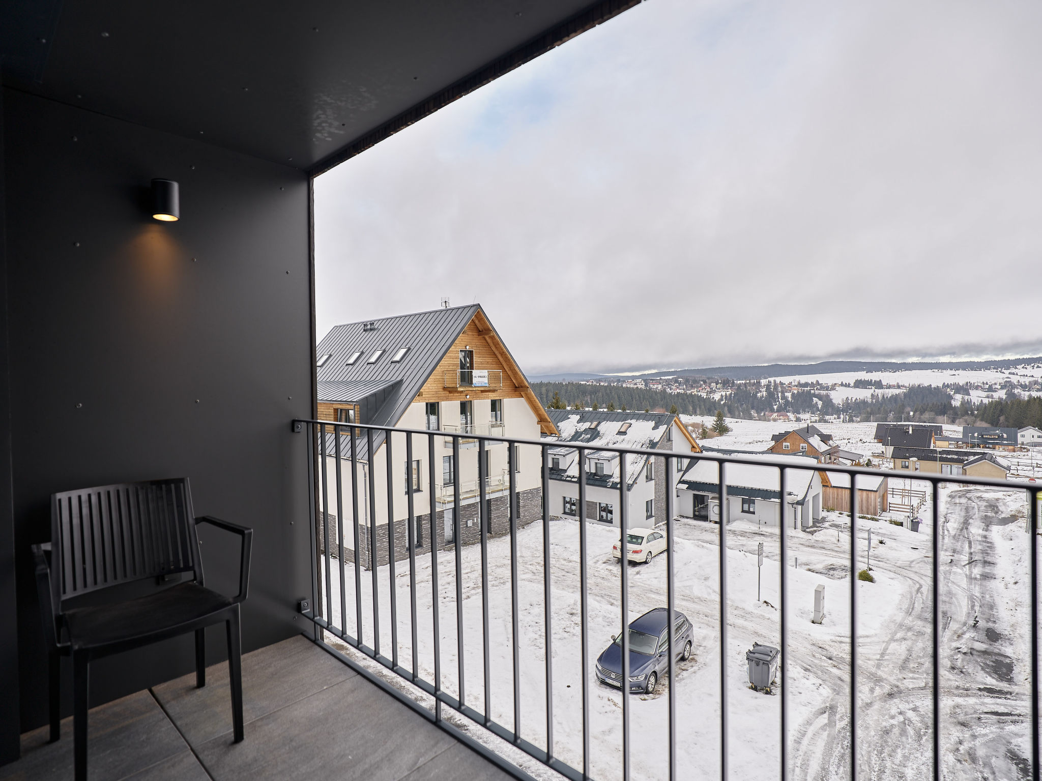 Lagom - Outside