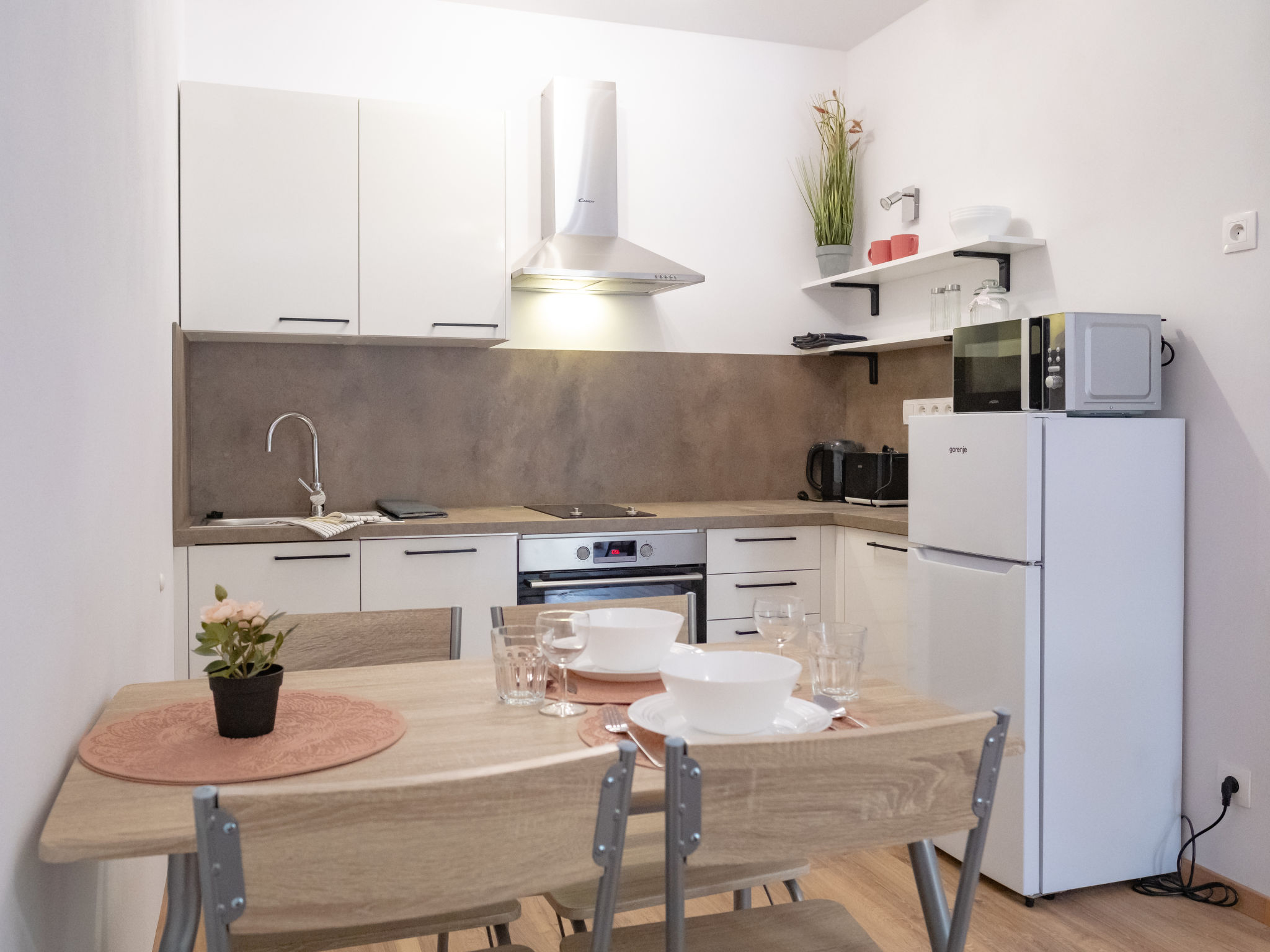 Kitchen / Dining Room