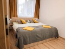 Modern appartement in centrum Jáchymov, vlakbij skipistes en wellness - thumbnail 3