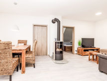 Zonnig appartement direct aan de skipiste in Bozi Dar - thumbnail 4