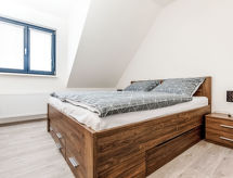 Zonnig appartement direct aan de skipiste in Bozi Dar - thumbnail 6