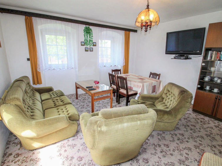 Search and Stay destination Sedlec, Jihočeský kraj - Czechia from AU$ 147. Vlhlavy u Hluboké