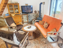 Sfeervol landhuis voor 4 personen bij Landštejn met tuin en open haard - thumbnail 3