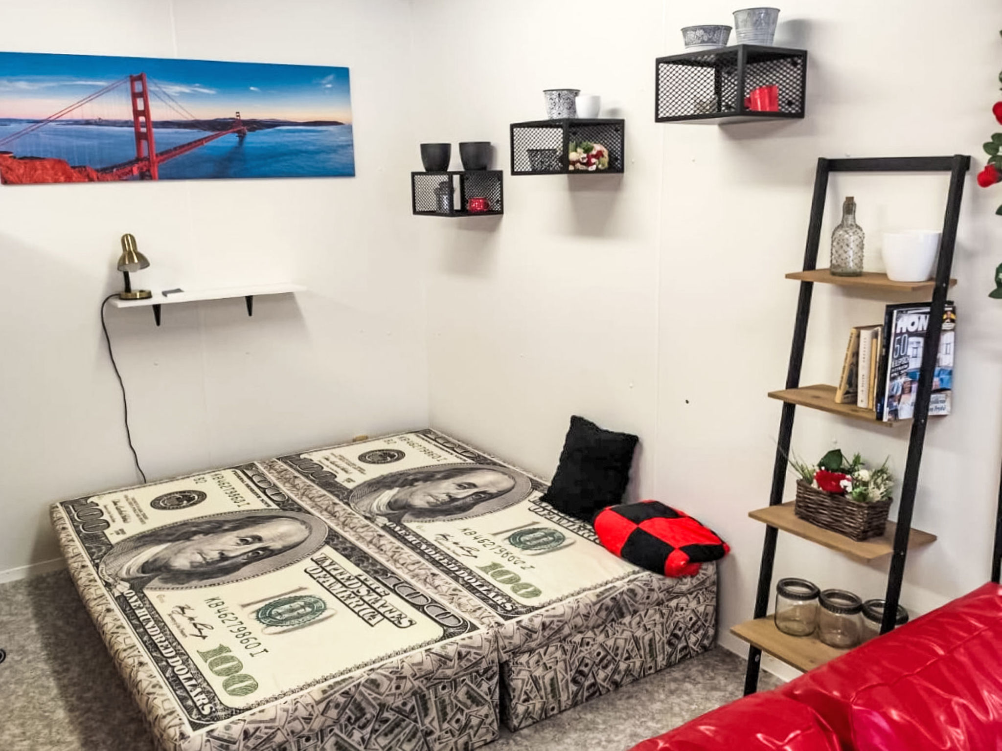 Red Nest
