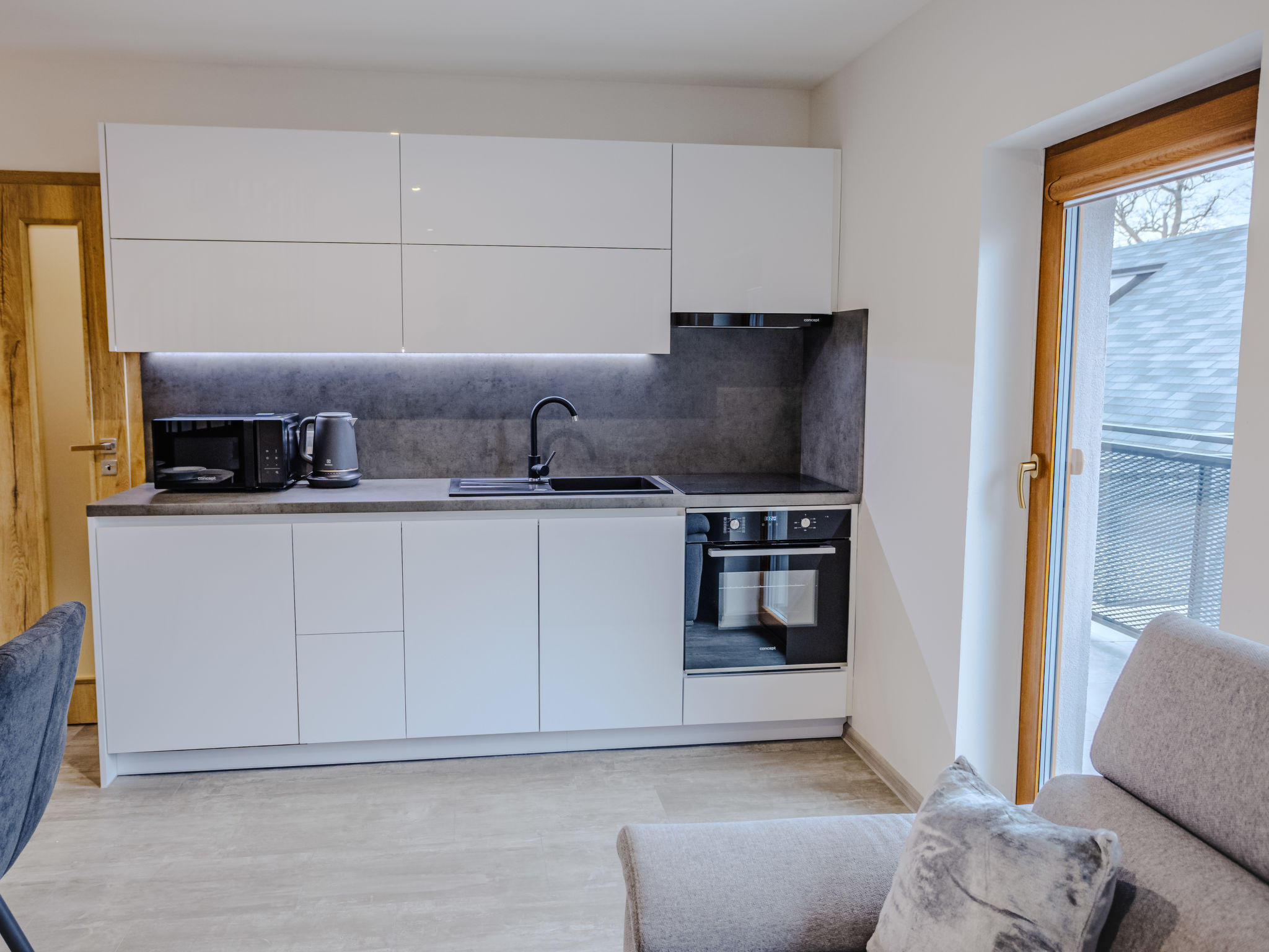 Rezidence Petra Voka 208 — Kitchen / Dining Room (5 of 24)