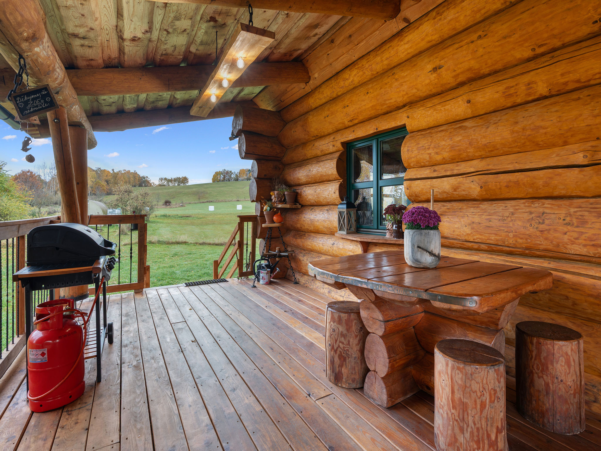 Srub Pohodář-Outside