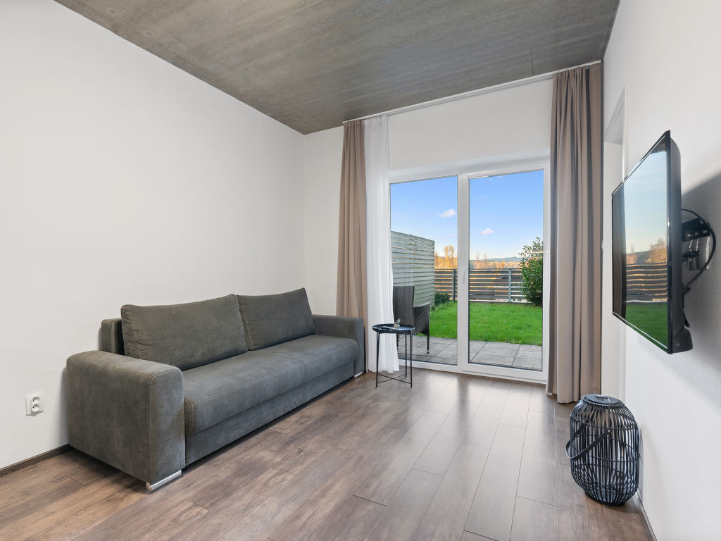 Lakeview Luxury Lodge & Garden.