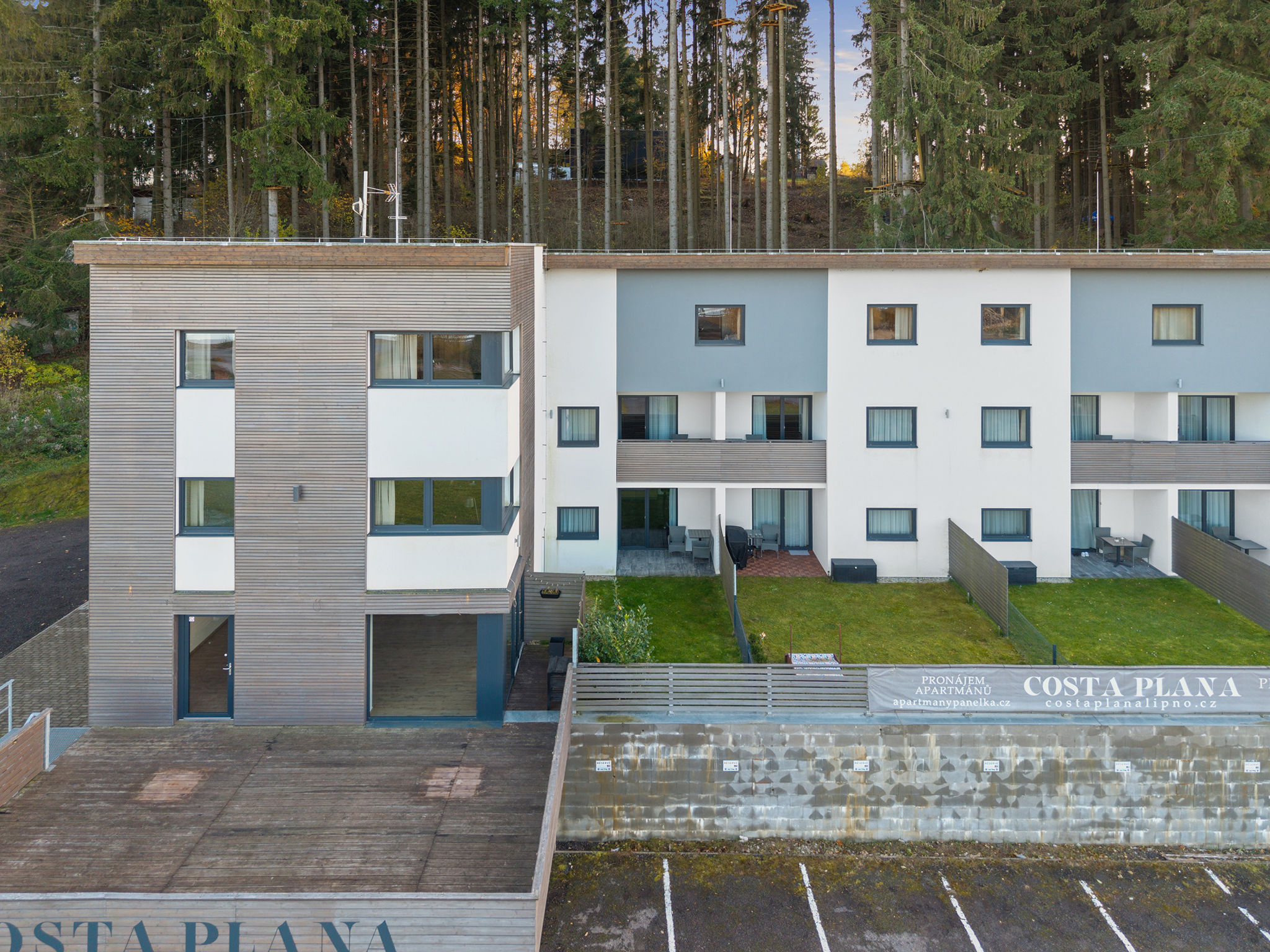 Lakeview Luxury Lodge & Garden-Dehors