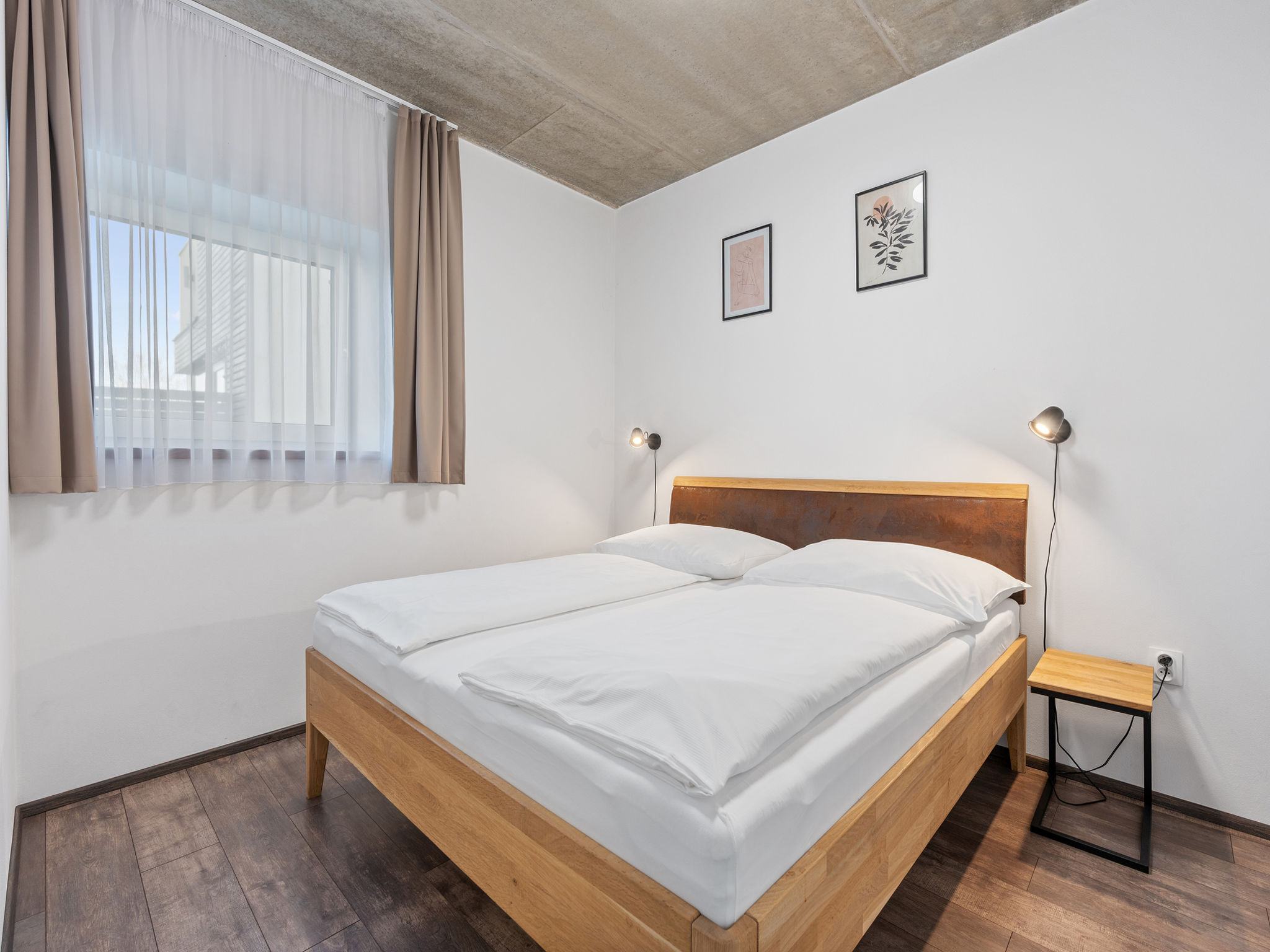 Lakeview Luxury Lodge & Garden