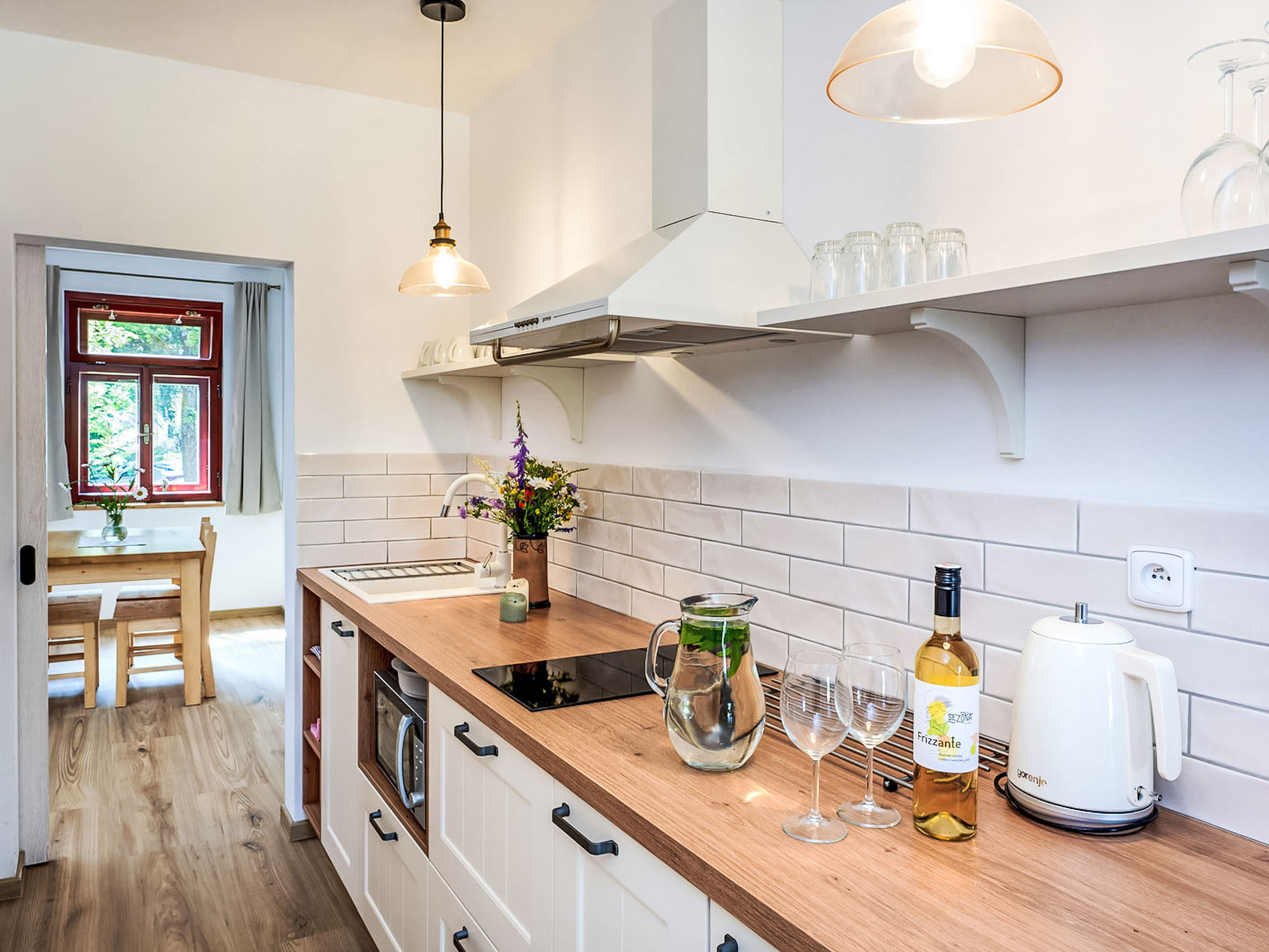 Kitchen / Dining Room