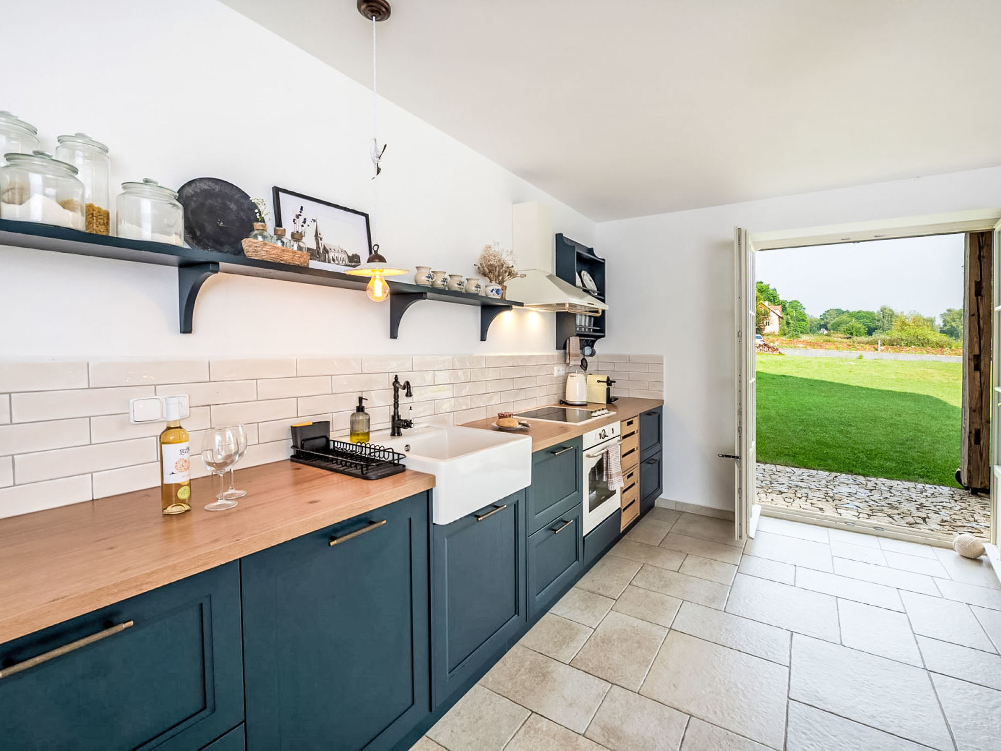 Kitchen / Dining Room