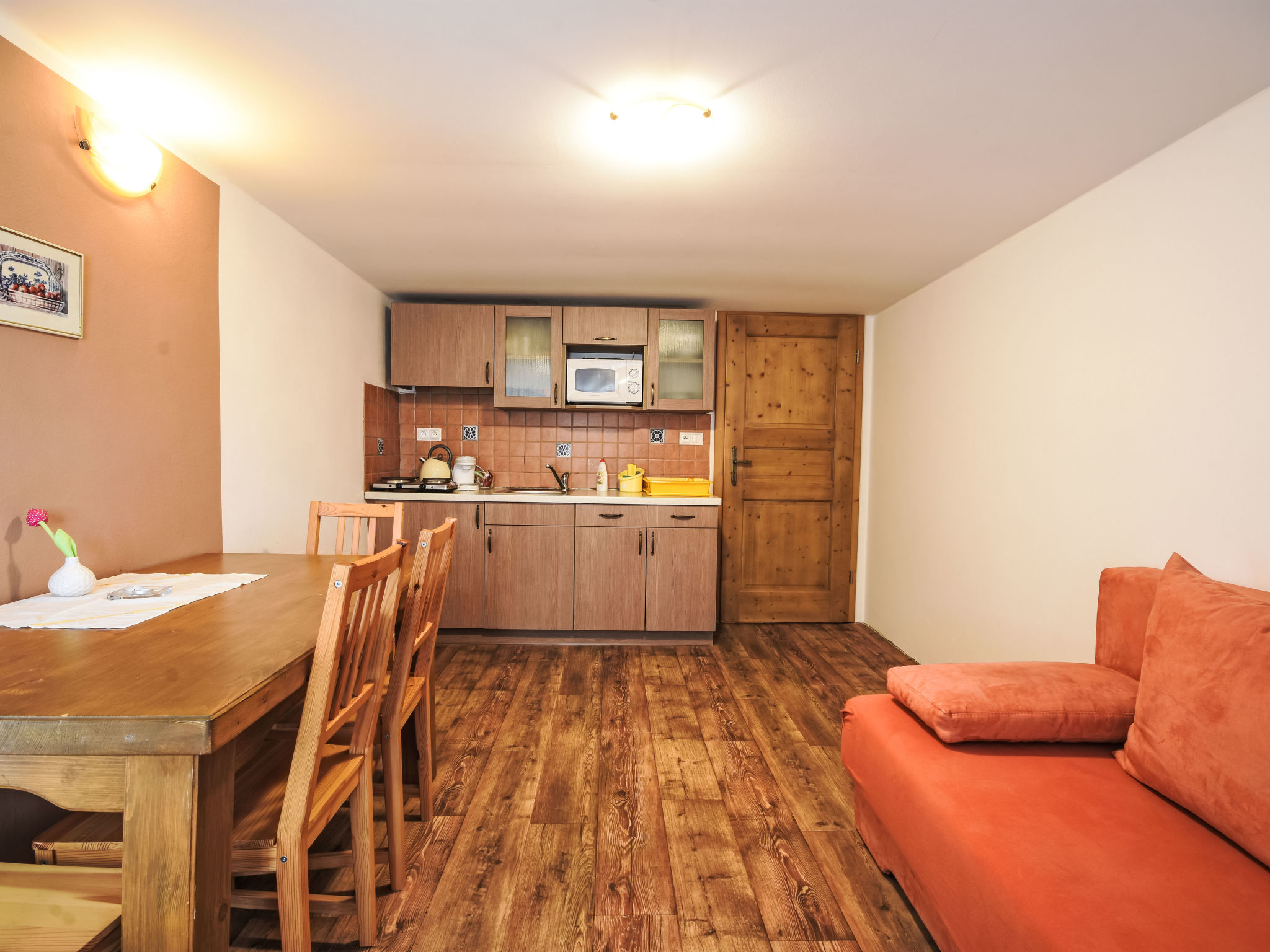 Relax in Farmhouse-Inside