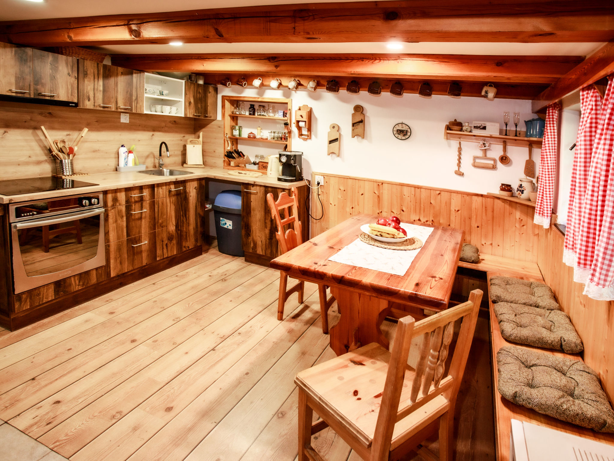 Kitchen / Dining Room