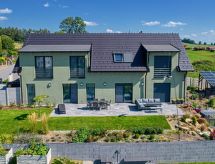 Chalet Houbovy vrch: 9-persoons wellnesschalet aan het Lipnomeer - thumbnail 1