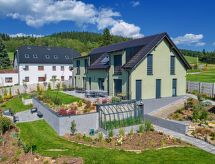 Chalet Houbovy vrch: 9-persoons wellnesschalet aan het Lipnomeer - thumbnail 2