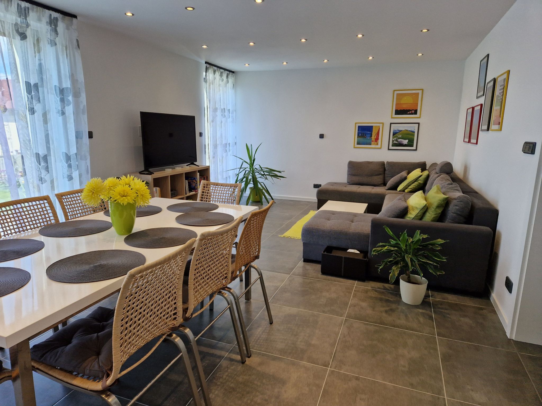 Chalet Houbovy vrch-Binnen