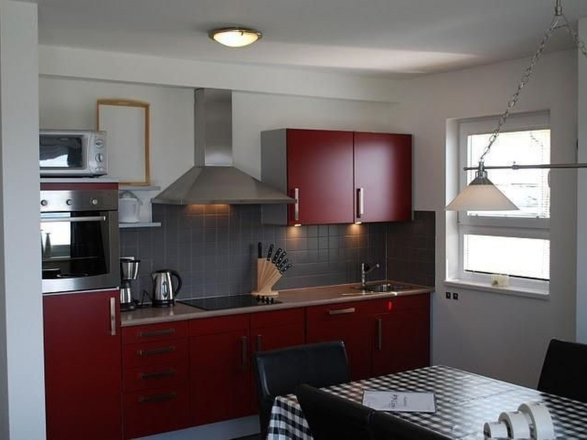 mit Blick auf das Wasser