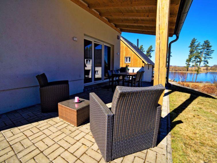 Vrijstaand vakantiehuis met wellness in Frymburk in Frymburk