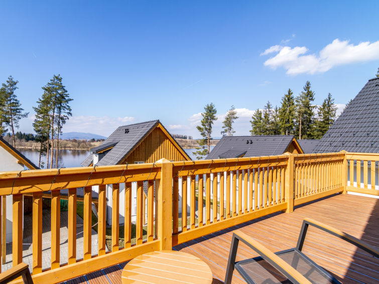 8-persoons vakantiehuis met sauna en wellness in Frymburk · 8 pers. in Frymburk
