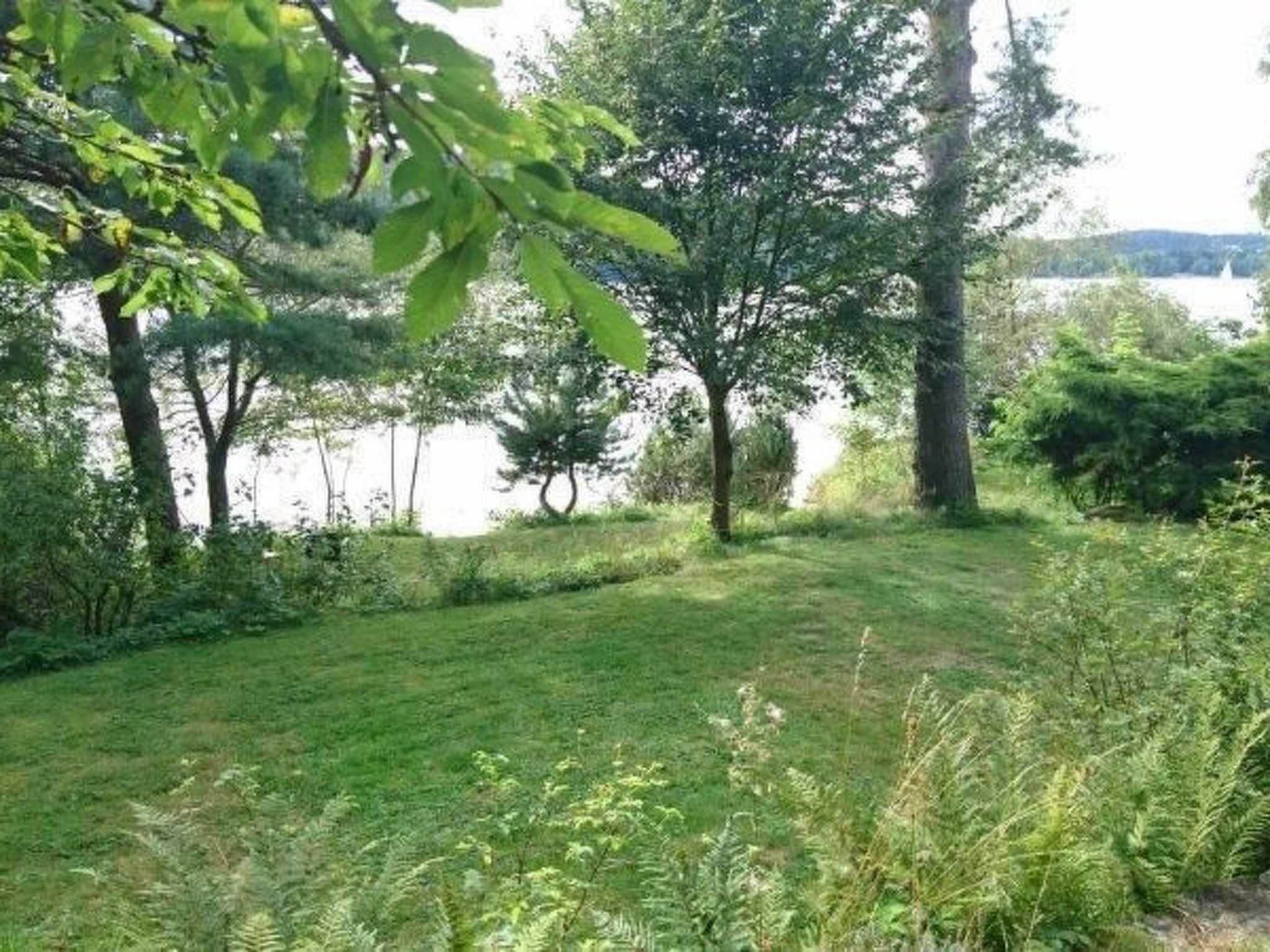 Haus am See - Draußen